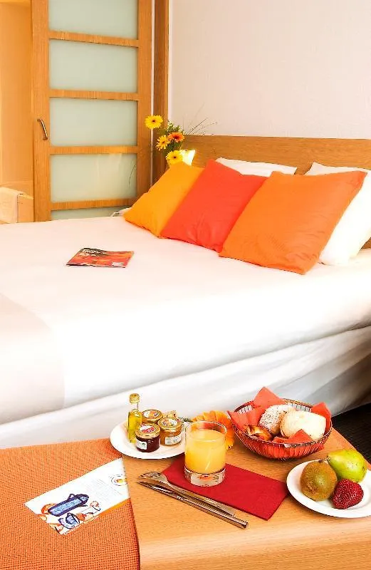 Ibis Cornella Hotel Cornella de Llobregat