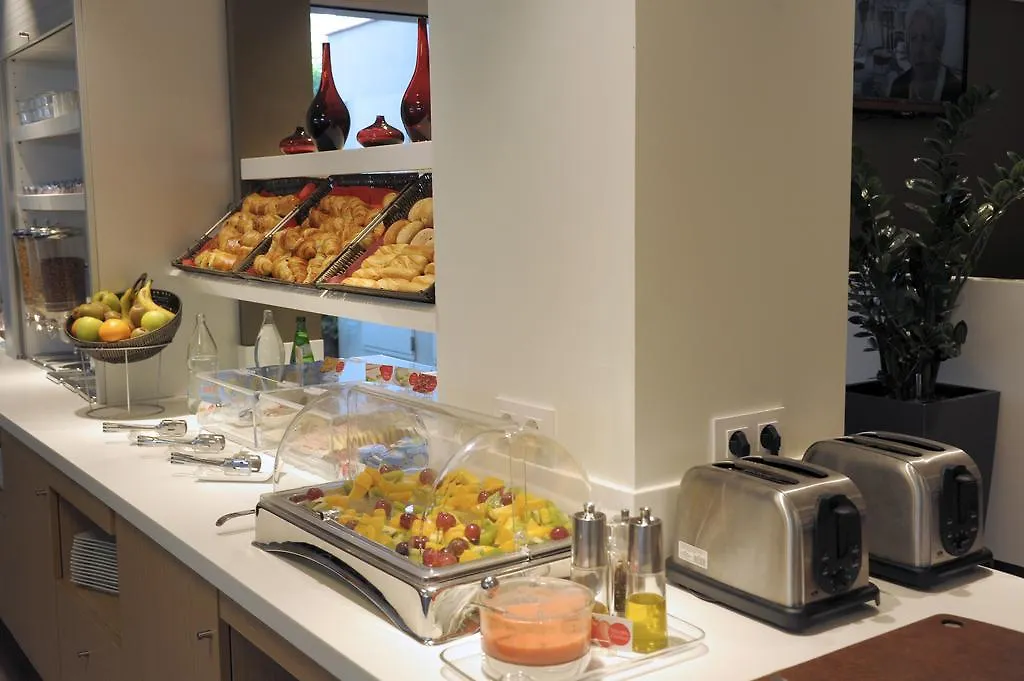 **  Ibis Cornella Hotel Cornella de Llobregat Spain