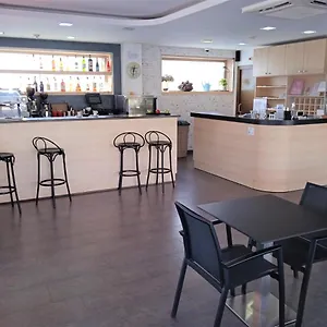 Отель 170, Кастельдефельс