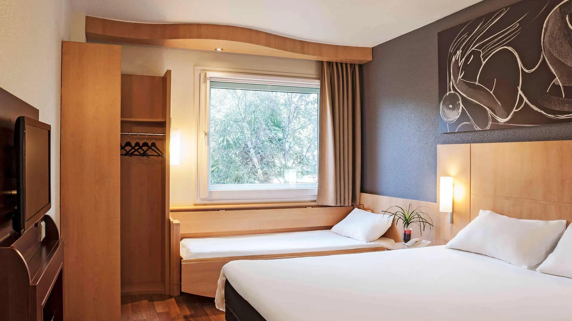 Hotel Ibis Cornella Cornellà de Llobregat Hiszpania