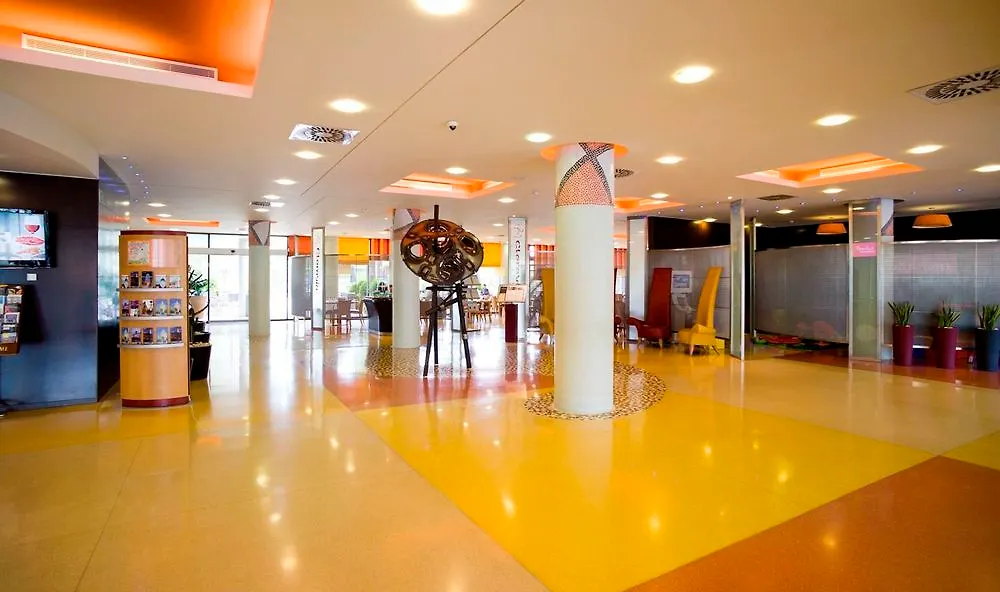 Hotel Ibis Cornella Cornellà de Llobregat Hiszpania